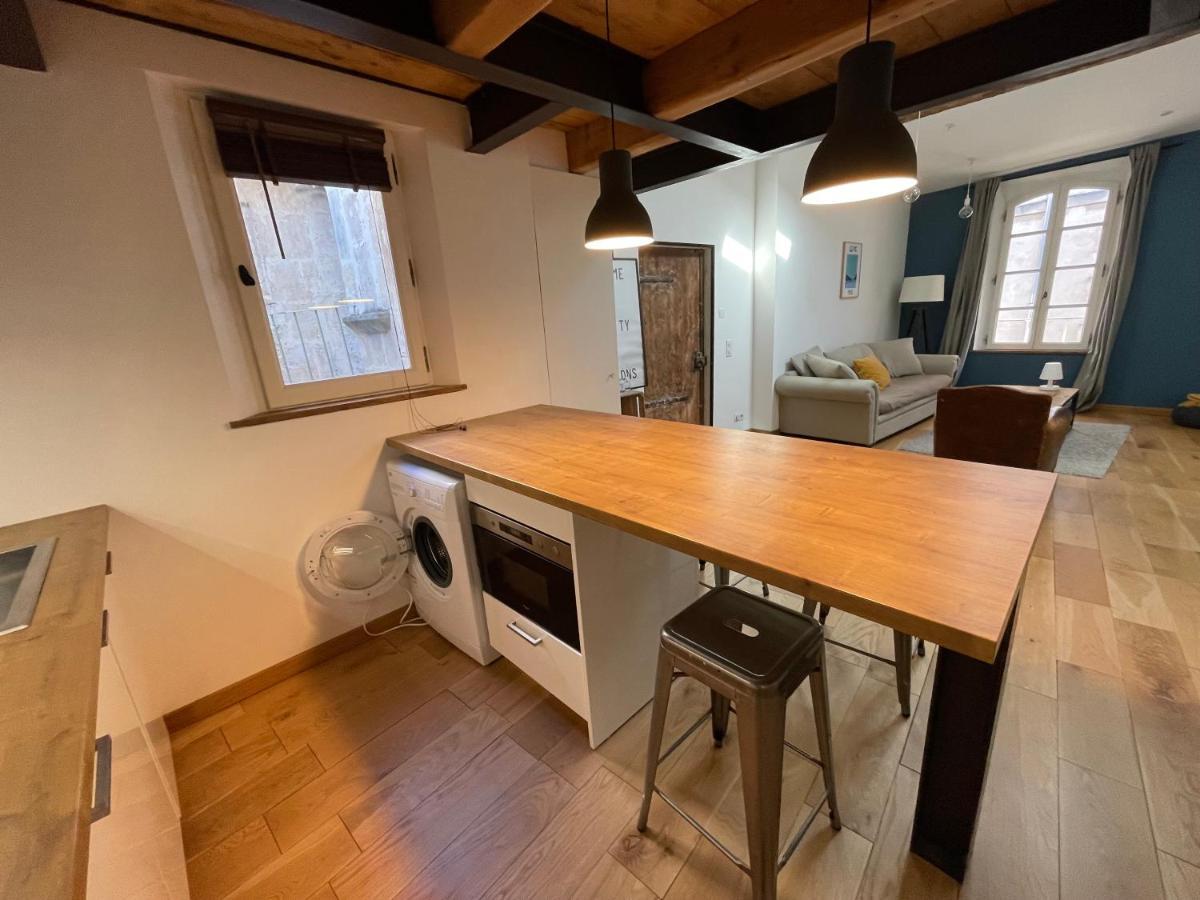 Apartment Duplex Avec Vue Sur Les Arenes *